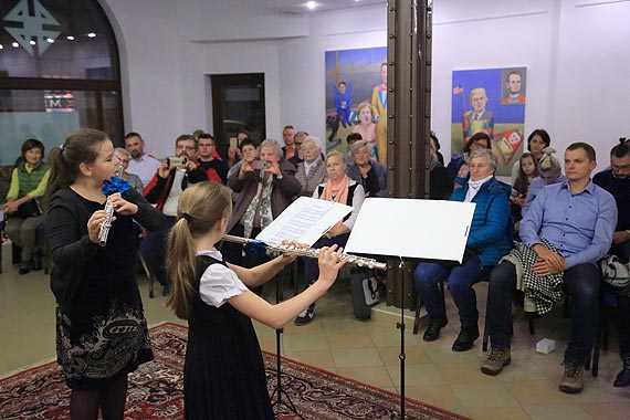 Wieczorny koncert peen pozytywnych emocji