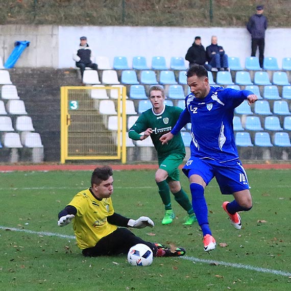 Staniszewski jak pia tarczowa. Flota - Db Dbno 5-2 (2-1)