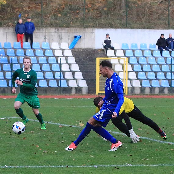 Staniszewski jak piła tarczowa. Flota - Dąb Dębno 5-2 (2-1)