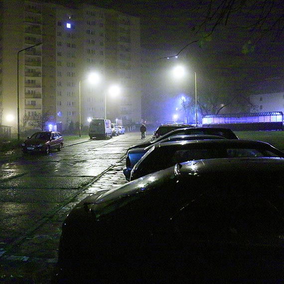 Odzyskana tesla ponownie skradziona! Tym razem ze strzeonego parkingu placwki Stray Granicznej w winoujciu. Zobacz film!
