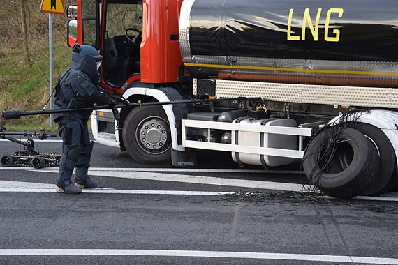Zamach na cystern przewoc gaz LNG ze winoujcia! Zobacz film!