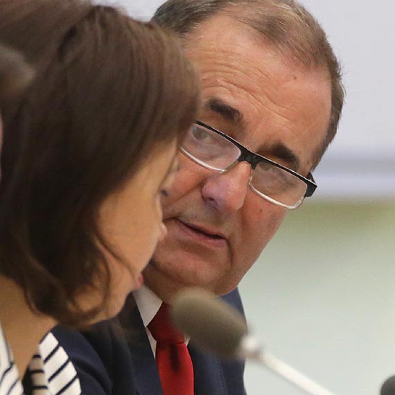 Czy mieszkacom nale si wyjanienia?