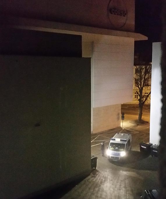 Nocne porzdki przy Galerii Corso - mieszkacy maj do