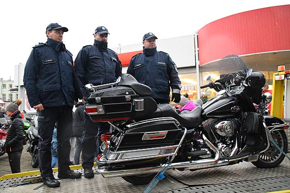 Motoaje przywiozy prezenty i... mrony podmuch zimy