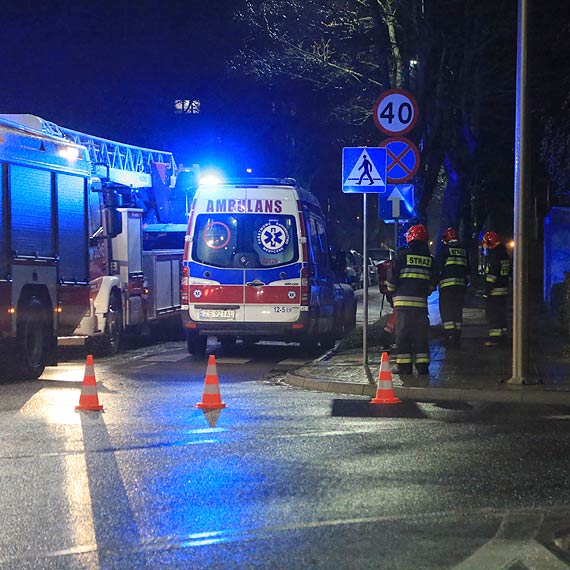 Zawdzięcza życie koledze - ranny mężczyzna około 25 min czekał na karetkę