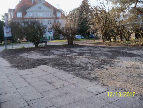 Trwaj przygotowania do przebudowy promenady. Pierwsze lokale gastronomiczne zrwnane z ziemi