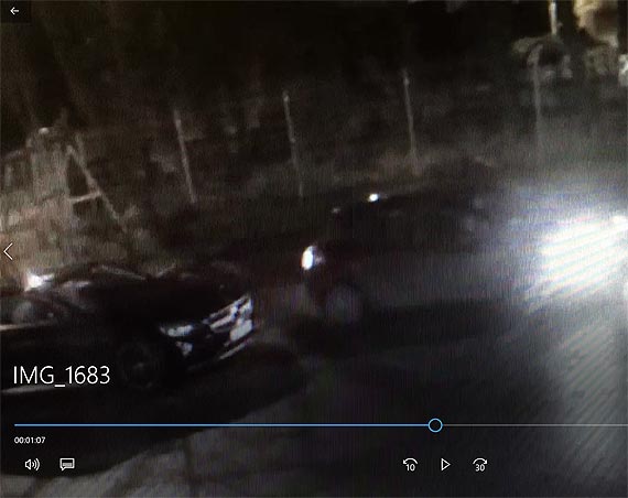 Poszed na zakupy, a kto w tym czasie uszkodzi mu samochd! Sprawa trafia na policj
