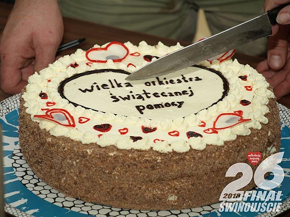 Panie z Banku WOŚP-20 godzin żmudnej pracy!