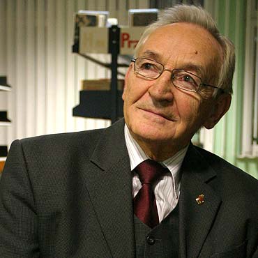Życiorys Lechosława Goździka