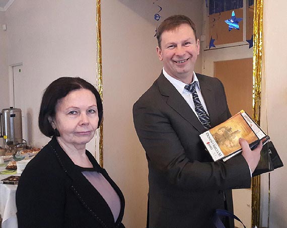 Polska biblioteka w Misku otrzyma 1500 ksiek zebranych dziki akcji  winoujskiego PiS