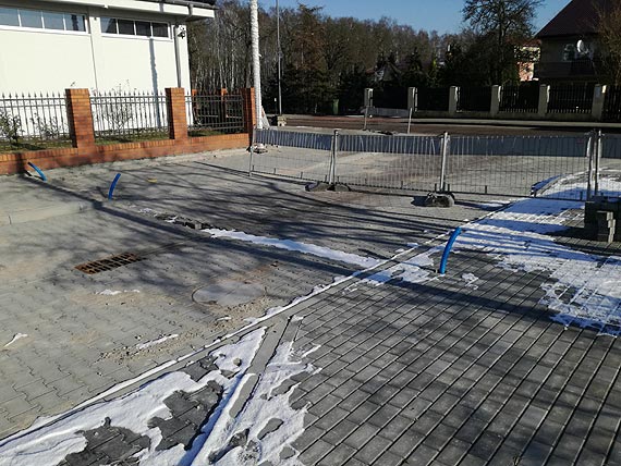 Trwajca od wrzenia przebudowa ulicy Jana Pawa II utkna w martwym punkcie? Czytelnik: Od dwch miesicy na ulicy nie dzieje si nic