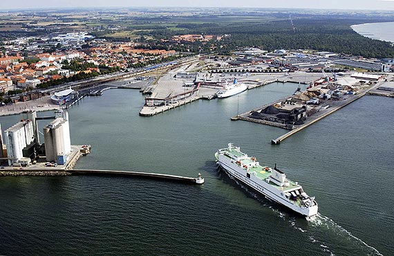 Owocne spotkanie władz portu w Ystad z polskim Ministerstwem Gospodarki Morskiej