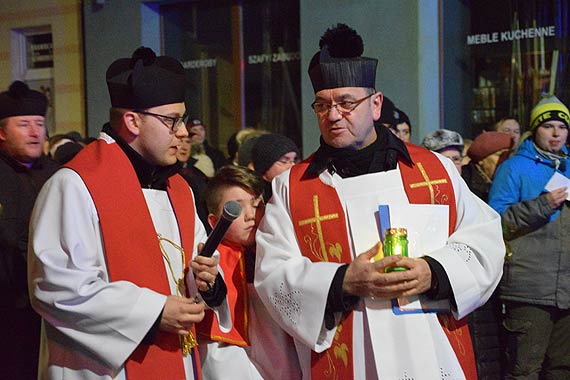 Setki świnoujścian uczestniczyły w drodze krzyżowej ulicami miasta
