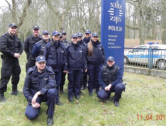 Więcej patroli na ulicach Świnoujścia - dołączyli policjanci z adaptacji zawodowej