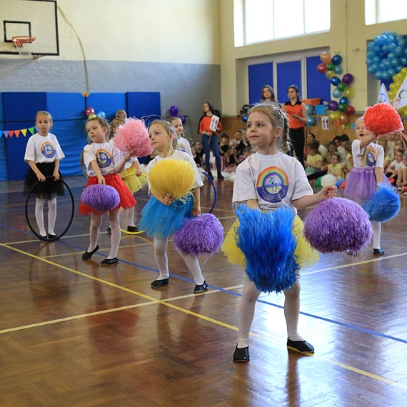 Turniej Gry w Dwa Ognie oraz pokaz cheerleaderek. Zobacz film!