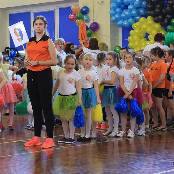 Turniej Gry w Dwa Ognie oraz pokaz cheerleaderek. Zobacz film!