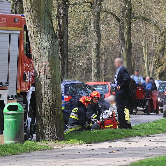 Po raz kolejny strażacy byli pierwsi. Z braku karetki, ruszyli na pomoc starszemu mężczyźnie