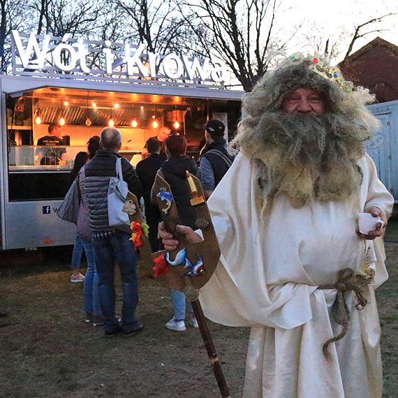Na festiwal Food Truckw przypyn sam Neptun! Niestety, Wadca mrz wrci do domu godny. Zobacz film!