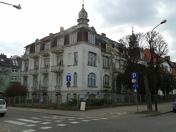 Internauci ubolewaj nad faktem postpujcej rozbirki