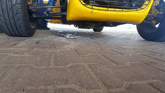 Świnoujski duet wyścigowy z awarią bolidu