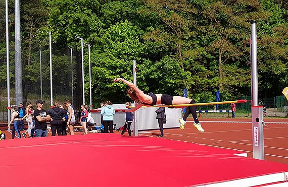 Miting Lekkoatletyczny „ WYSPIARZA" z udziałem wielu medalistów z Mistrzostw Polski przeszedł do historii