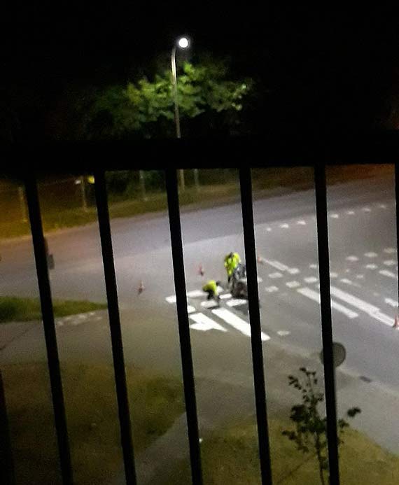 Nocne malowanie spdza sen z powiek mieszkacom. Zobacz film!