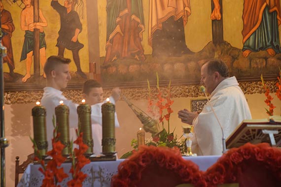 Parafianie Chrystusa Króla świętowali 25-lecie święceń kapłańskich swojego proboszcza