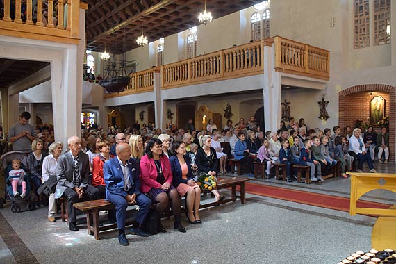 Parafianie Chrystusa Króla świętowali 25-lecie święceń kapłańskich swojego proboszcza