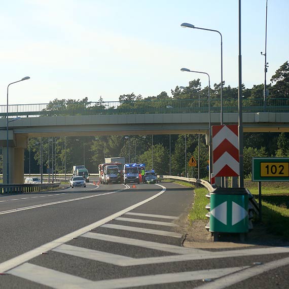 Motocyklista zosta przejechany przez TIR-a - bardzo grony wypadek pod Midzyzdrojami