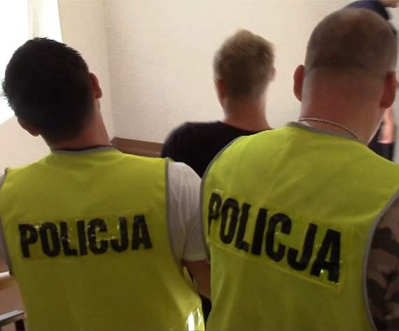 Policjanci zatrzymali sprawców napadu na jubilera