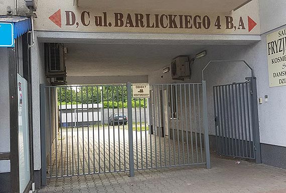  Libacje alkoholowe w tunelu. Mieszkacy ulicy Barlickiego 4 maj do!