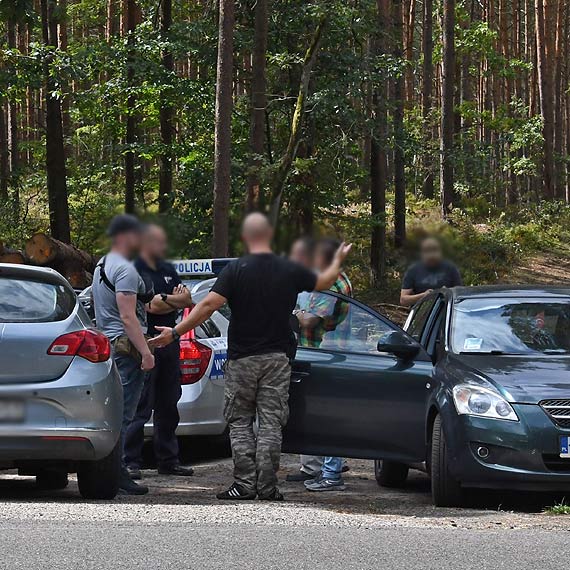 Podczas kursu pasaerowie zaatakowali takswkarza ze winoujcia. Jego stan jest bardzo ciki