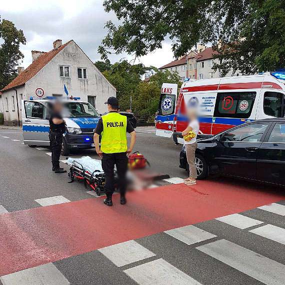 Rowerzystka potrcona przez samochd