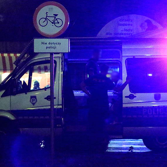 Agresywny 26-latek zatrzymany do wytrzewienia