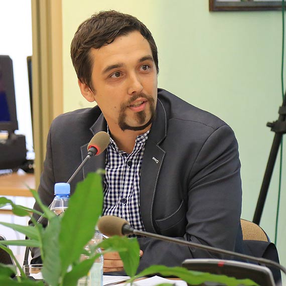 Sd orzek, e nie powinien by ju radnym. Funkcj bdzie peni do momentu uprawomocnienia wyroku