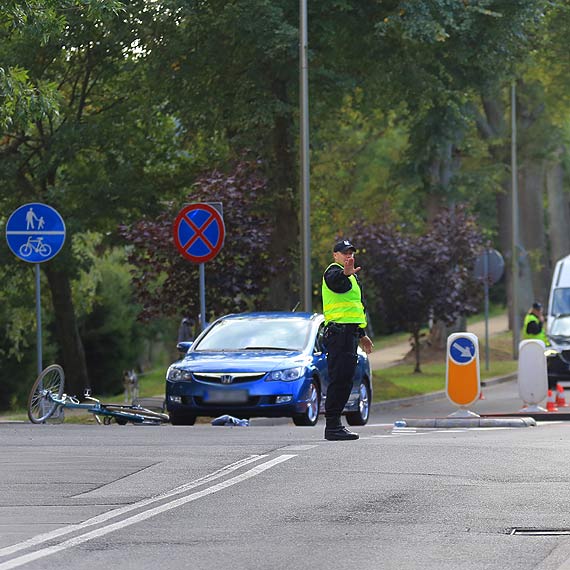 Potrcona rowerzystka zostaa zabrana do szpitala