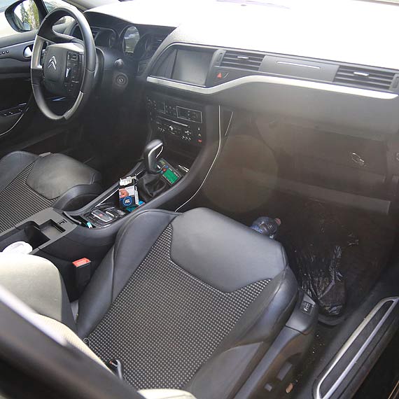 Dosta auto z narkotykami