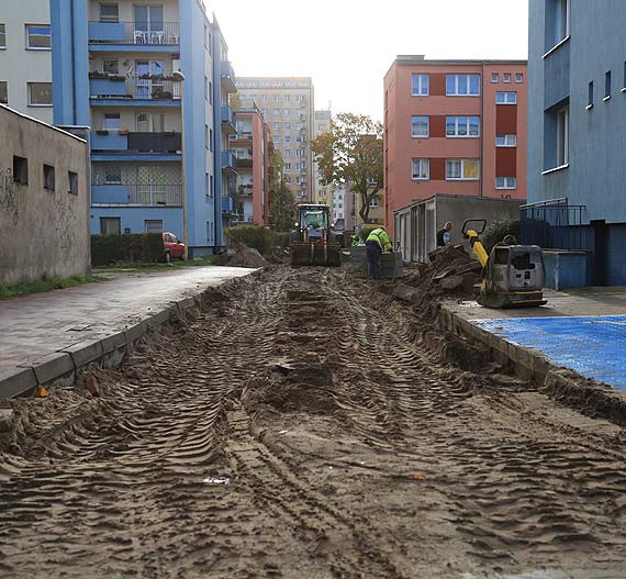 Raz rozkopuj, raz zasypuj... Kiedy skoczy si baagan na czniku ulicy Staszica z Kociuszki!?