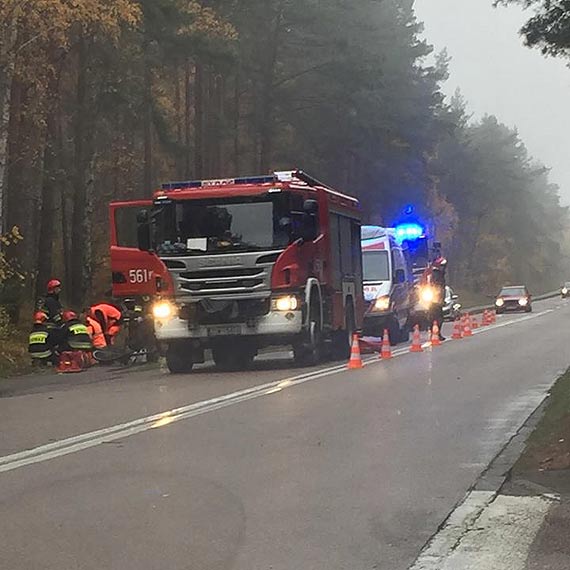 Bardzo powany wypadek na Karsiborskiej - rowerzysta zosta uderzony przez samochd dostawczy