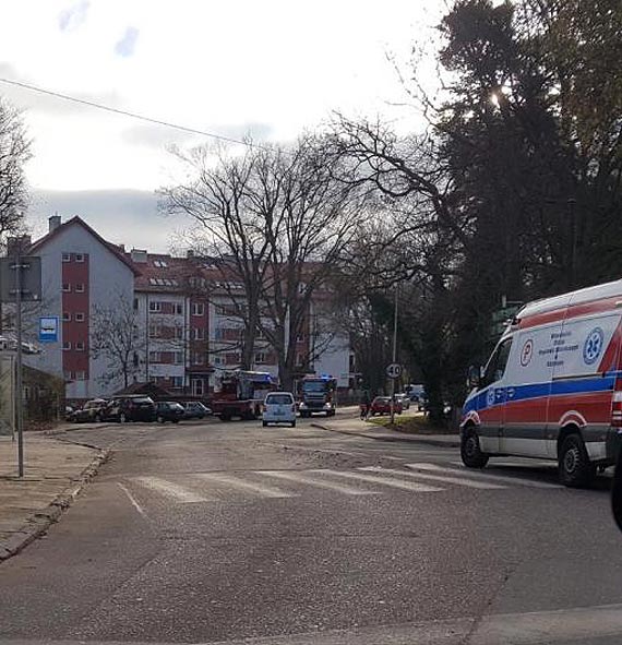 Nie byo kontaktu z opiekunk dziecka - wezwano straakw