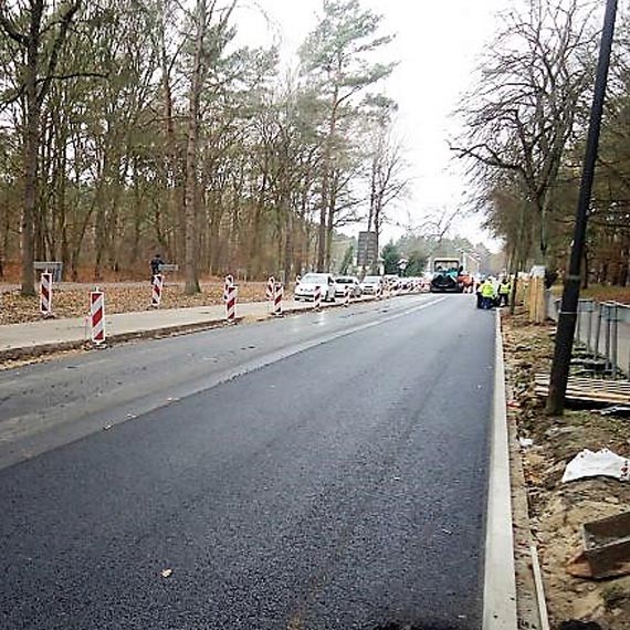 Ulica Wojska Polskiego.  Masa wylana, w poniedziaek zmiana organizacji ruchu
