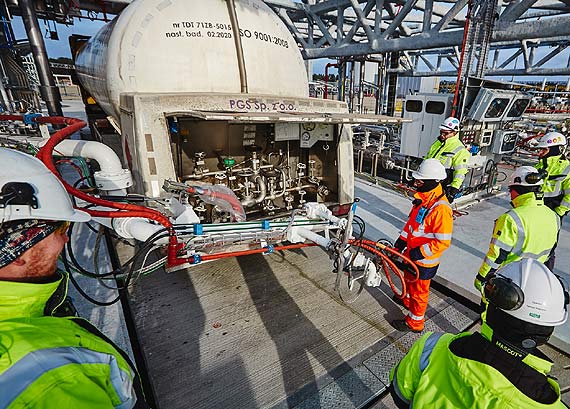 Rekordowe wyniki spki Polskie LNG na skale europejsk
