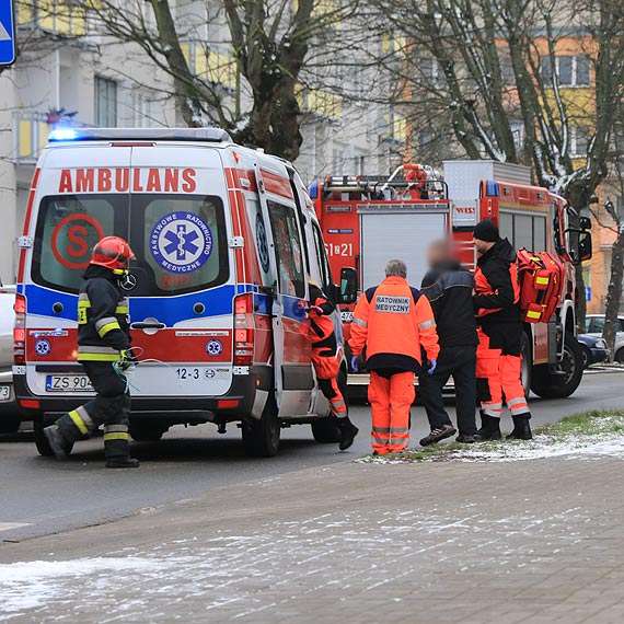 Udawał atak padaczki, by zdobyć pieniądze na alkohol