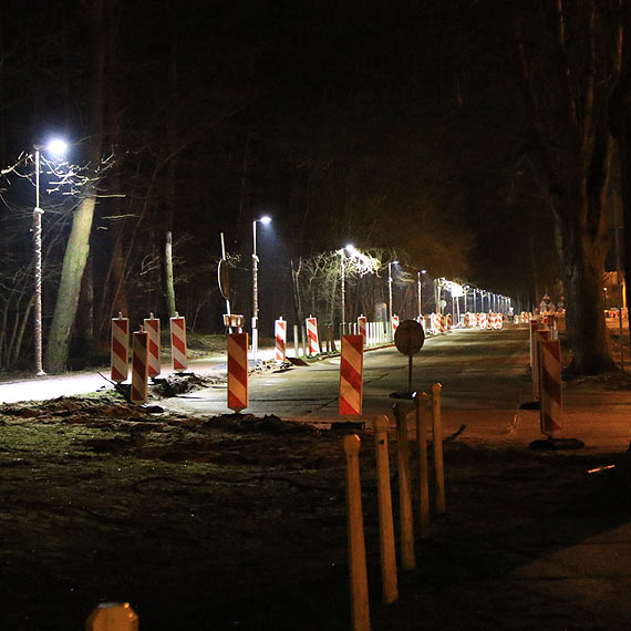 cieka rowerowa wzdu ulicy Wojska Polskiego stopniowo nabiera blasku