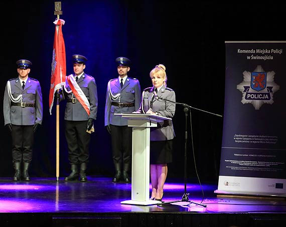 Uroczyste poegnanie ze sub Komendant Miejskiej Policji w winoujciu insp. Doroty Zawockiej