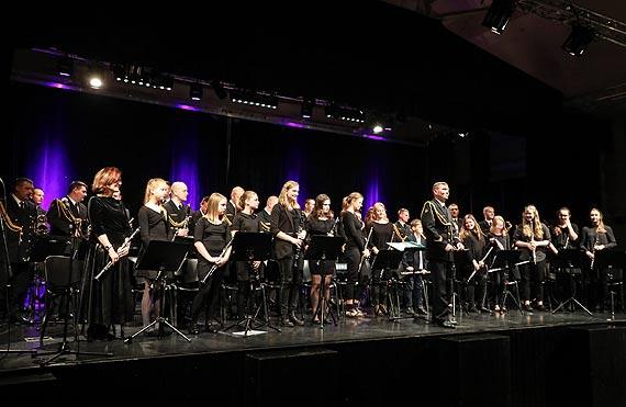 Koncert uczniw PSM i Orkiestry Wojskowej. Zobacz film!