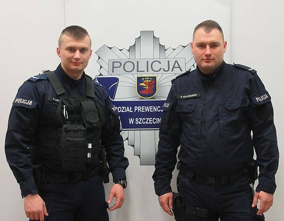 Do szpitala na sygnale - niecodzienny „pilotaż” policjantów