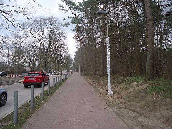 Jaśniej wzdłuż ścieżki rowerowej przy ul. Wojska Polskiego