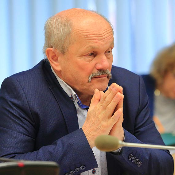 Radny Mrozek zachęca i apeluje zgodnie z intencją Kuratorium Oświaty