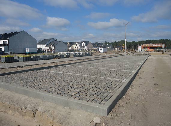 Z rozebranej ulicy powstaje nowy parking